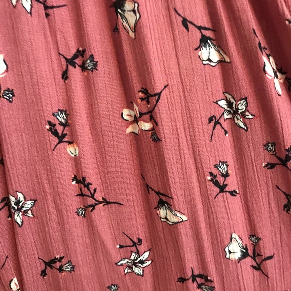 Cottage-Core Multi-Length Dress - Picture 6 of 7